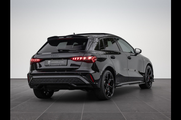 Audi A3 Sportback 45 TFSI-e 272pk Competition Pano S-stoelen SONOS S-line Matrix ACC