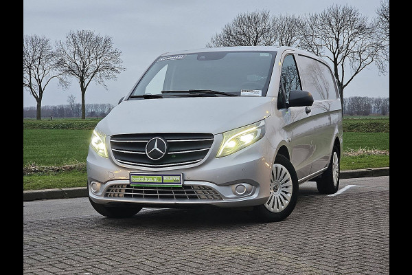 Mercedes-Benz Vito 119 CDI LED Trekhaak Parkeersensoren Automaat Airco Cruise Achterdeuren 3 Zits Euro6 190 PK!