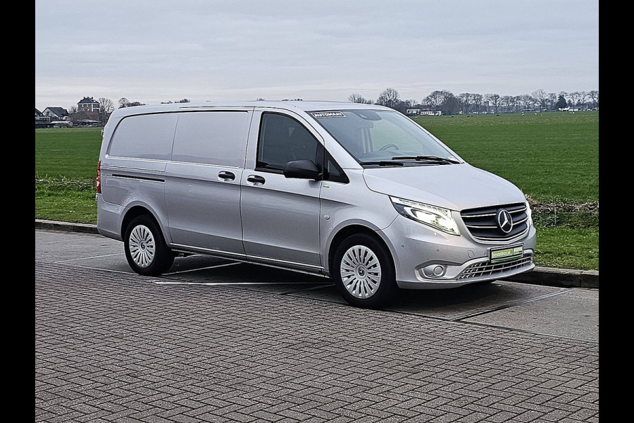 Mercedes-Benz Vito 119 CDI LED Trekhaak Parkeersensoren Automaat Airco Cruise Achterdeuren 3 Zits Euro6 190 PK!
