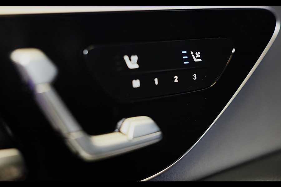 Mercedes-Benz E-Klasse 400 e 4MATIC AMG 53 Look / Hyperscreen / Massage / Burmester 4D / 360 Camera / Leder / Pano / 20 Inch