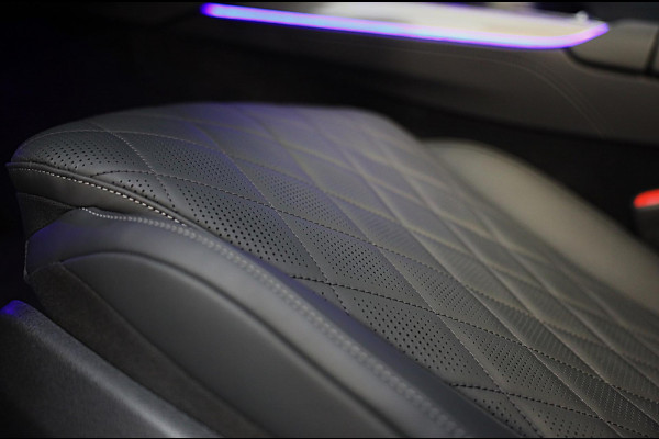 Mercedes-Benz E-Klasse 400 e 4MATIC AMG 53 Look / Hyperscreen / Massage / Burmester 4D / 360 Camera / Leder / Pano / 20 Inch