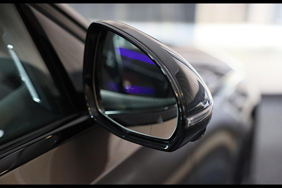 Mercedes-Benz E-Klasse 400 e 4MATIC AMG 53 Look / Hyperscreen / Massage / Burmester 4D / 360 Camera / Leder / Pano / 20 Inch