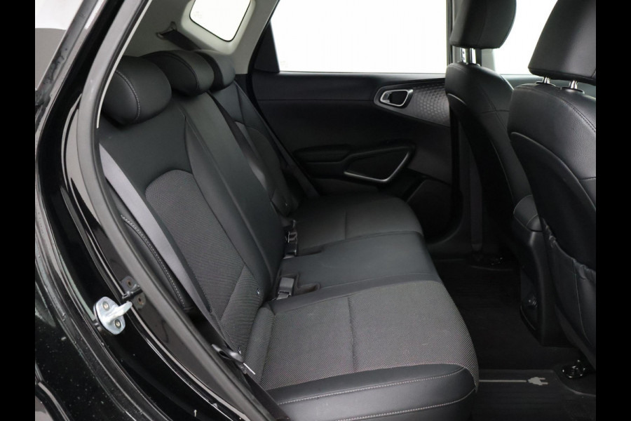 Kia e-Soul 64 kWh AUT. + HARMAN/KARDON | CAMERA | SFEERVERL. | ADAPTIVE CRUISE | STUURVERW. | STOELVERWARMING