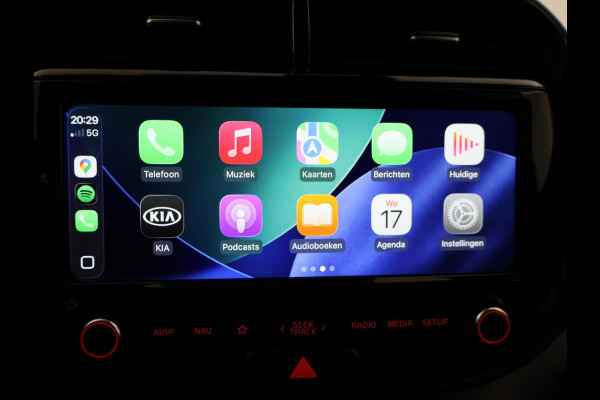 Kia e-Soul 64 kWh AUT. + HARMAN/KARDON | CAMERA | SFEERVERL. | ADAPTIVE CRUISE | STUURVERW. | STOELVERWARMING