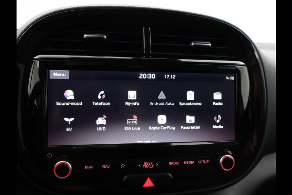 Kia e-Soul 64 kWh AUT. + HARMAN/KARDON | CAMERA | SFEERVERL. | ADAPTIVE CRUISE | STUURVERW. | STOELVERWARMING