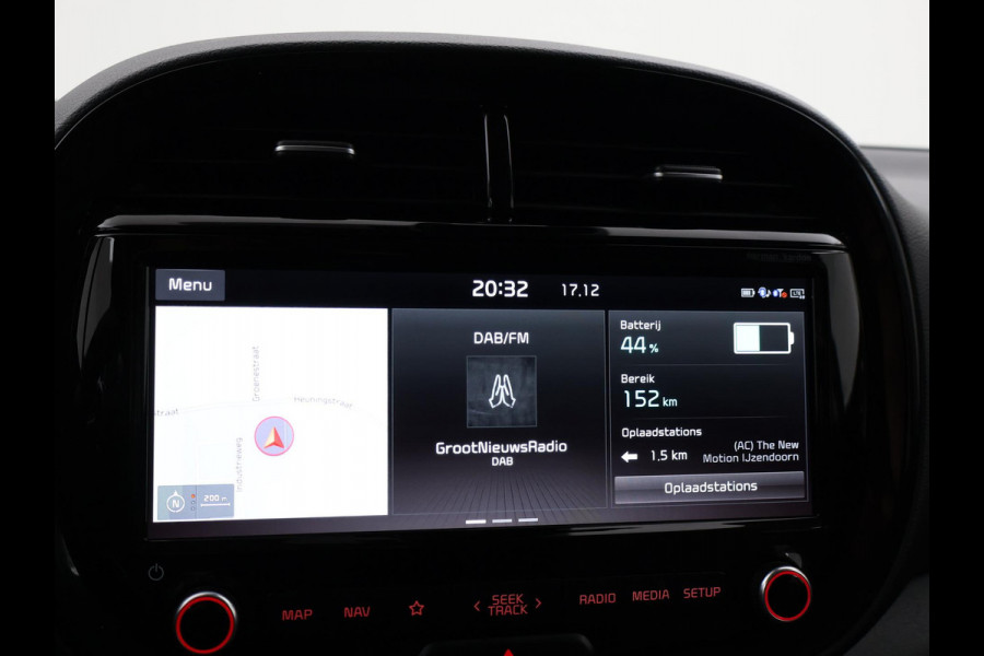 Kia e-Soul 64 kWh AUT. + HARMAN/KARDON | CAMERA | SFEERVERL. | ADAPTIVE CRUISE | STUURVERW. | STOELVERWARMING