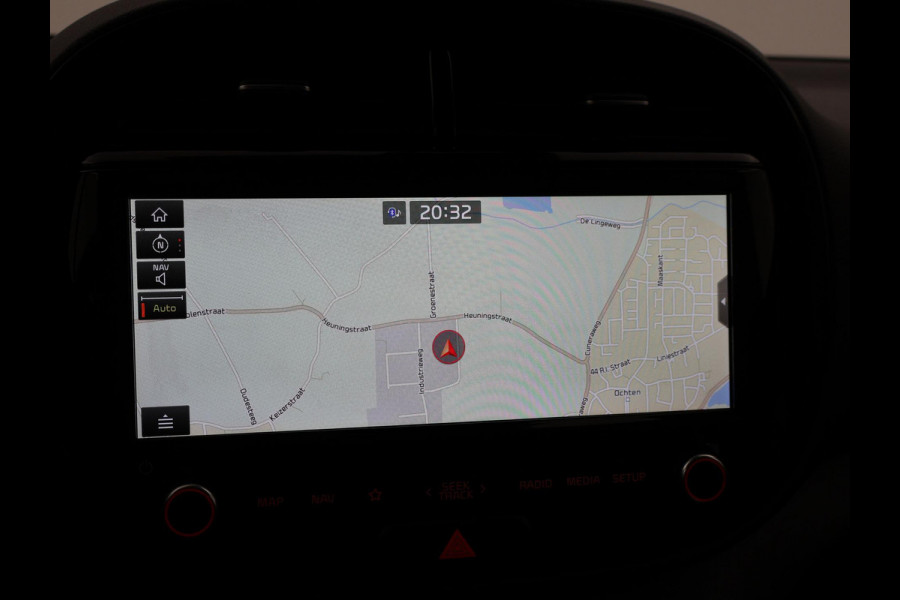 Kia e-Soul 64 kWh AUT. + HARMAN/KARDON | CAMERA | SFEERVERL. | ADAPTIVE CRUISE | STUURVERW. | STOELVERWARMING