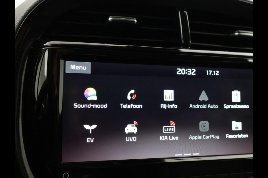 Kia e-Soul 64 kWh AUT. + HARMAN/KARDON | CAMERA | SFEERVERL. | ADAPTIVE CRUISE | STUURVERW. | STOELVERWARMING