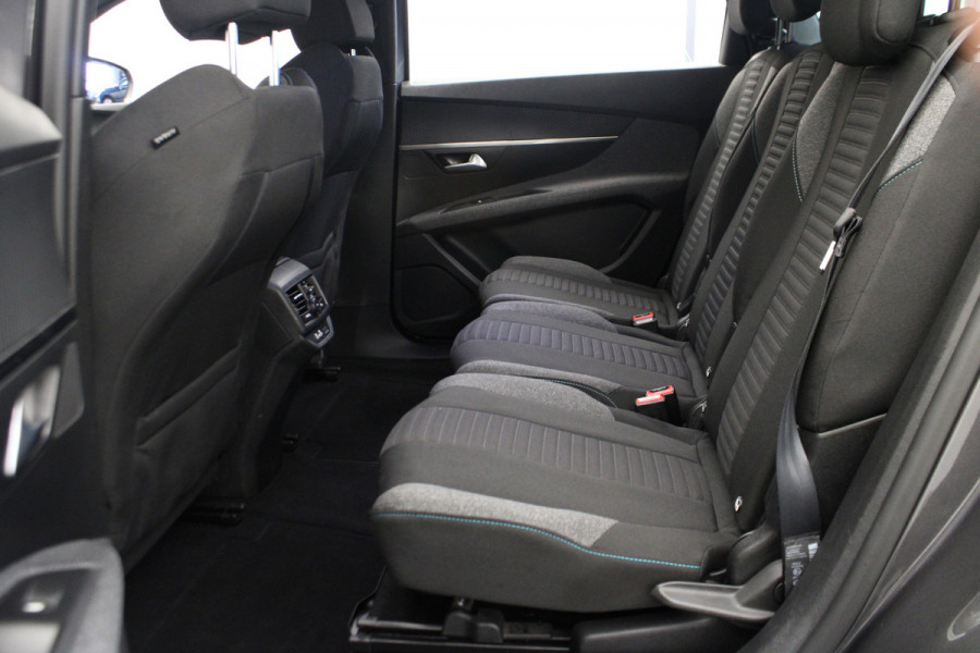 Peugeot 5008 1.2 PureTech Active Pack Business |Trekhaak|Camera|Navi|