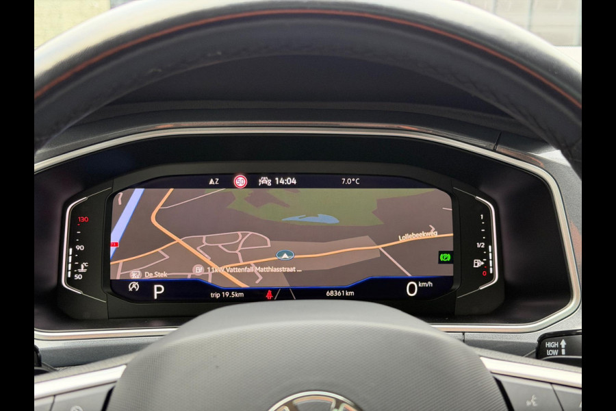 Volkswagen T-Roc 1.5 TSI Style CarPlay Panorama