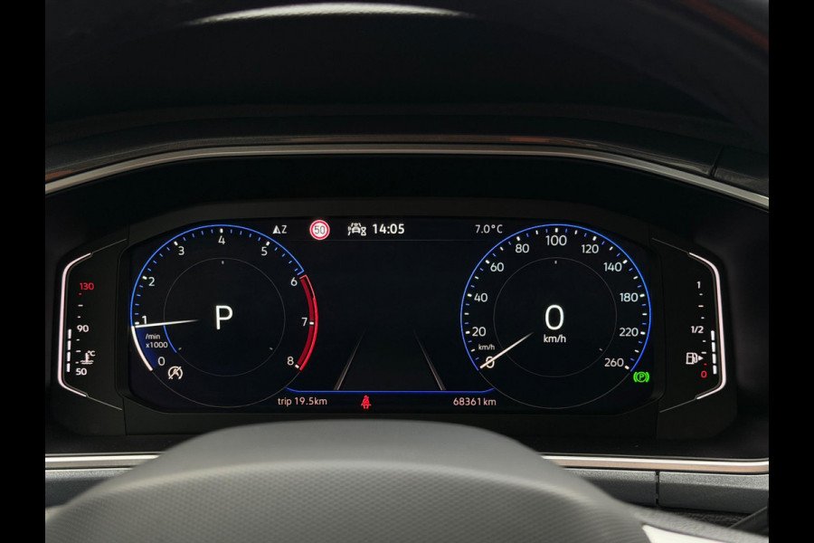 Volkswagen T-Roc 1.5 TSI Style CarPlay Panorama