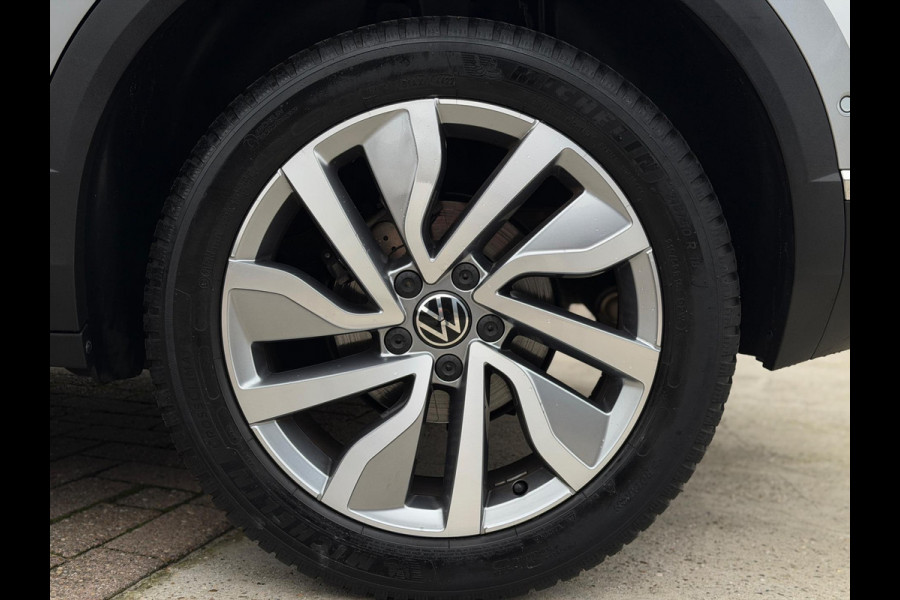 Volkswagen T-Roc 1.5 TSI Style CarPlay Panorama