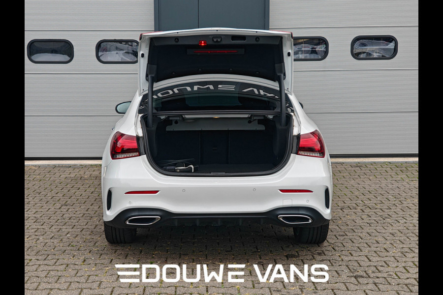 Mercedes-Benz A-Klasse 250e Sedan AMG Panorama Memory Night Pakket