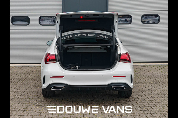 Mercedes-Benz A-Klasse 250e Sedan AMG Panorama Memory Night Pakket