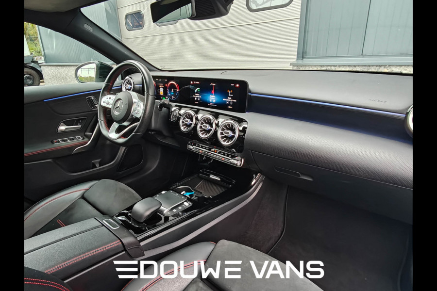 Mercedes-Benz A-Klasse 250e Sedan AMG Panorama Memory Night Pakket