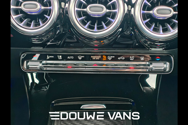 Mercedes-Benz A-Klasse 250e Sedan AMG Panorama Memory Night Pakket