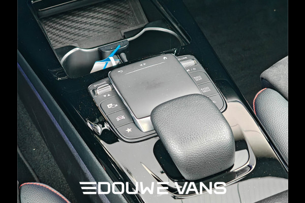 Mercedes-Benz A-Klasse 250e Sedan AMG Panorama Memory Night Pakket