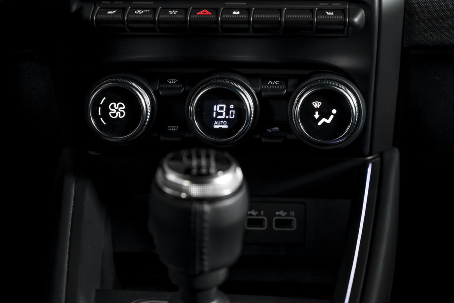 Renault Clio 1.0 TCe 90 GPF esprit Alpine | Dig. Cockpit | Adapt. Cruise | Stoel-+stuurverw. | PDC | Camera | NAV+App. Connect | ECC | 17" LM | 2328