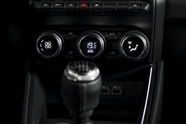 Renault Clio 1.0 TCe 90 GPF esprit Alpine | Dig. Cockpit | Adapt. Cruise | Stoel-+stuurverw. | PDC | Camera | NAV+App. Connect | ECC | 17" LM | 2328