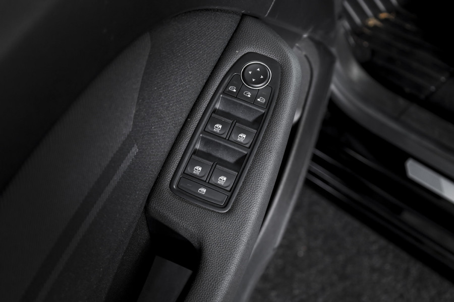 Renault Clio 1.0 TCe 90 GPF esprit Alpine | Dig. Cockpit | Adapt. Cruise | Stoel-+stuurverw. | PDC | Camera | NAV+App. Connect | ECC | 17" LM | 2328