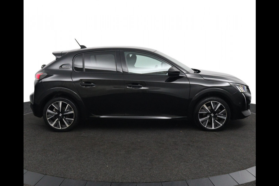 Peugeot 208 1.2 GT-Line*AUTOM.*ECC*ACC*NAVI*PANO*CARPLAY*