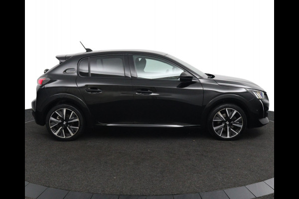 Peugeot 208 1.2 GT-Line*AUTOM.*ECC*ACC*NAVI*PANO*CARPLAY*