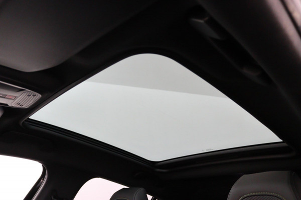 Peugeot 208 1.2 GT-Line*AUTOM.*ECC*ACC*NAVI*PANO*CARPLAY*