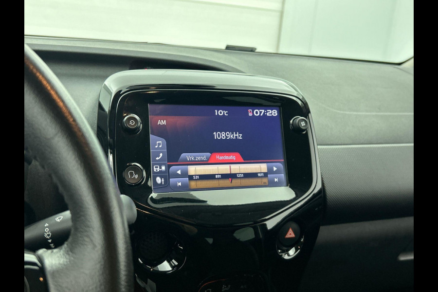 Citroën C1 1.0 VTi Shine CAMERA | CLIMA | CARPLAY-NAVI