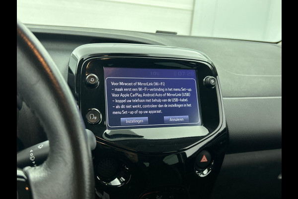 Citroën C1 1.0 VTi Shine CAMERA | CLIMA | CARPLAY-NAVI