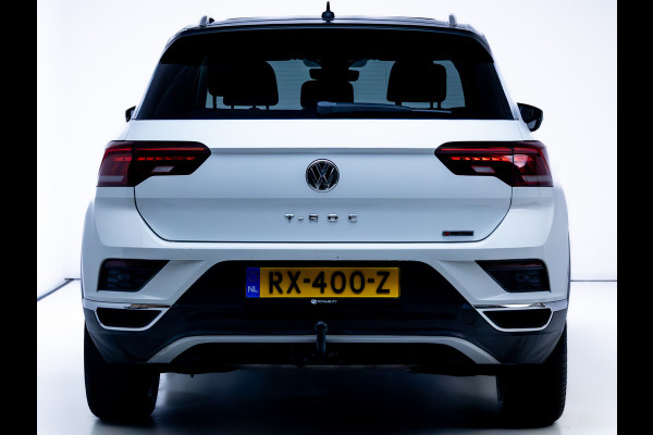 Volkswagen T-Roc 2.0 TSI 4Motion Sport 191 PK | Beats Audio | Panoramadak | Stoelverwarming | Elec. klep | Trekhaak | Navigatie, App. connect, Adaptieve cruise, DAB, All season banden