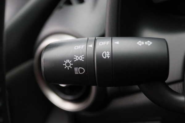 Mazda 2 1.5 Skyactiv-G Style Selected Camera, Airco, Trekhaak, Apple CarPlay, Cruise, 16"