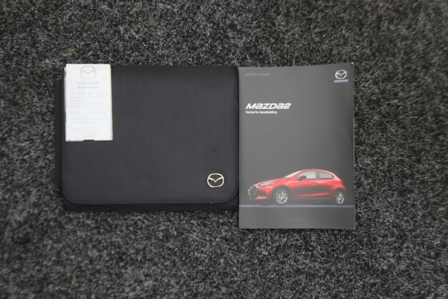 Mazda 2 1.5 Skyactiv-G Style Selected Camera, Airco, Trekhaak, Apple CarPlay, Cruise, 16"