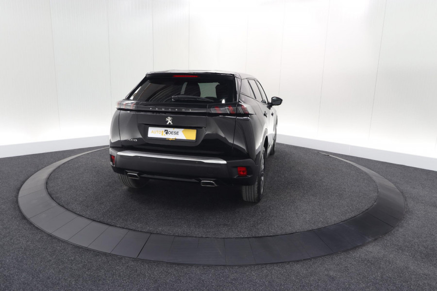 Peugeot 2008 PureTech 130 EAT8 Active Pack | Parkeersensoren | Apple CarPlay | Climate Control | Stoelverwarming