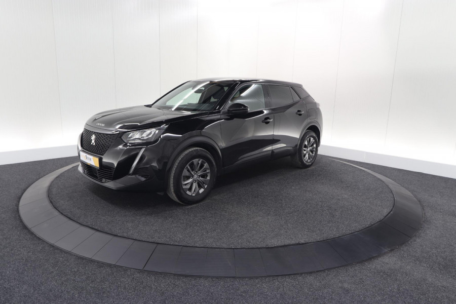 Peugeot 2008 PureTech 130 EAT8 Active Pack | Parkeersensoren | Apple CarPlay | Climate Control | Stoelverwarming