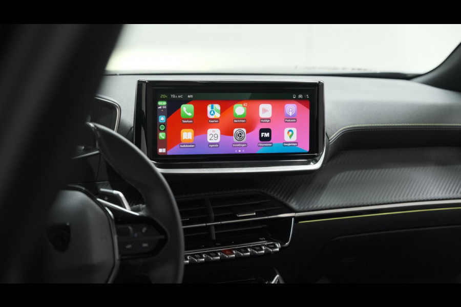 Peugeot 2008 PureTech 130 EAT8 GT | 360 Camera | Adaptieve Cruise Control | Dodehoekdetectie | Navigatie