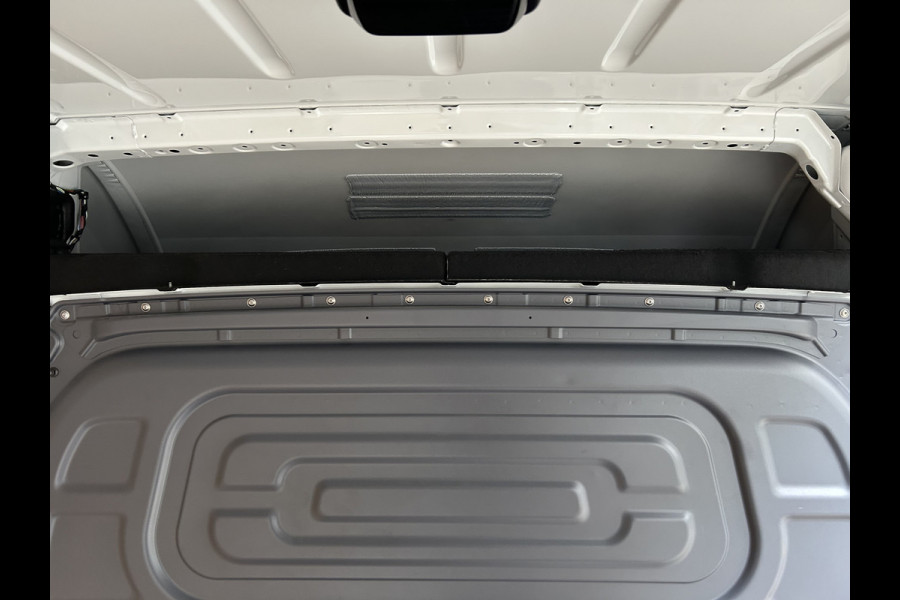 Mercedes-Benz Sprinter 317 CDI L2 H2 Pro Facelift / MBUX / Camera / Geveerde stoel / Cruise control / Airco / 270 Graden achterdeuren