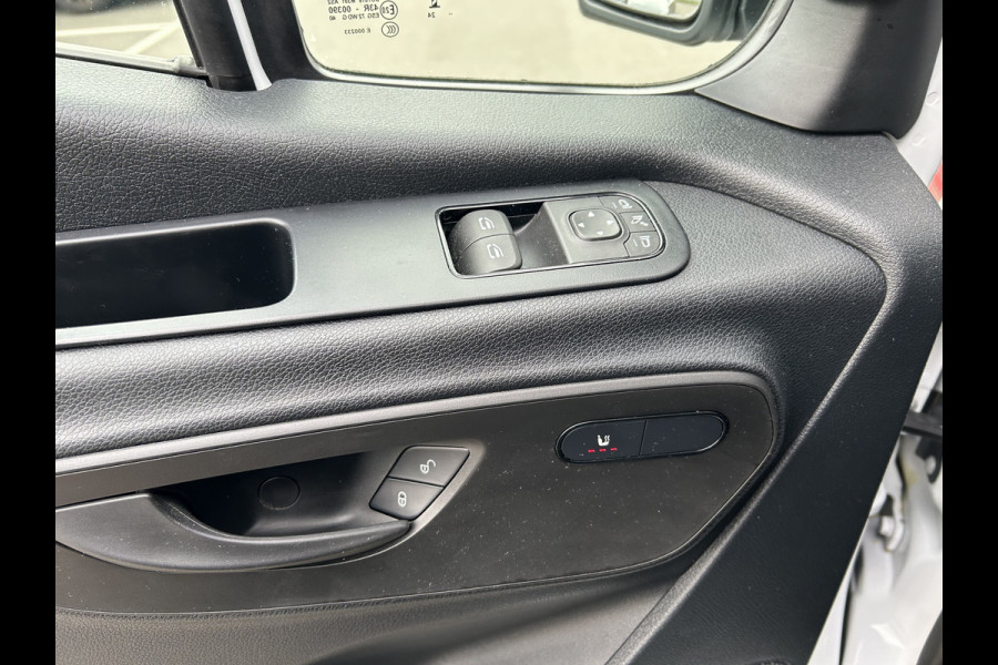 Mercedes-Benz Sprinter 317 CDI L2 H2 Pro Facelift / MBUX / Camera / Geveerde stoel / Cruise control / Airco / 270 Graden achterdeuren