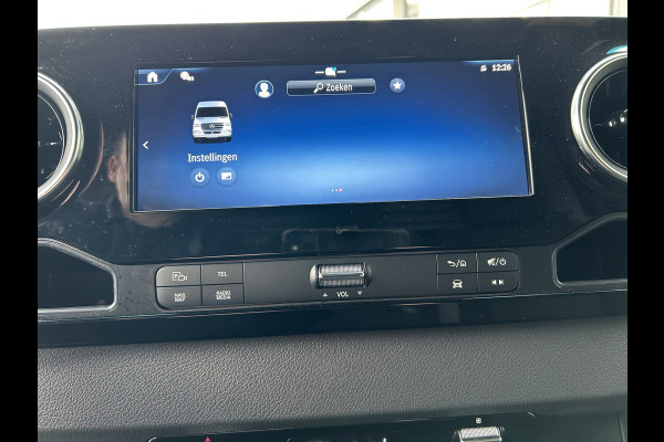 Mercedes-Benz Sprinter 317 CDI L2 H2 Pro Facelift / MBUX / Camera / Geveerde stoel / Cruise control / Airco / 270 Graden achterdeuren