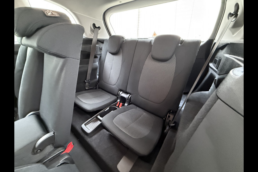 BMW 2 Serie Gran Tourer 216i 7-Persoons Navi-Pro Head-Up Display LED Cruise Control Pdc Ecc Executive Edition Lmv 16"DAB Elek.Achterklep 1e Eigenaar Origineel Nederlandse Auto