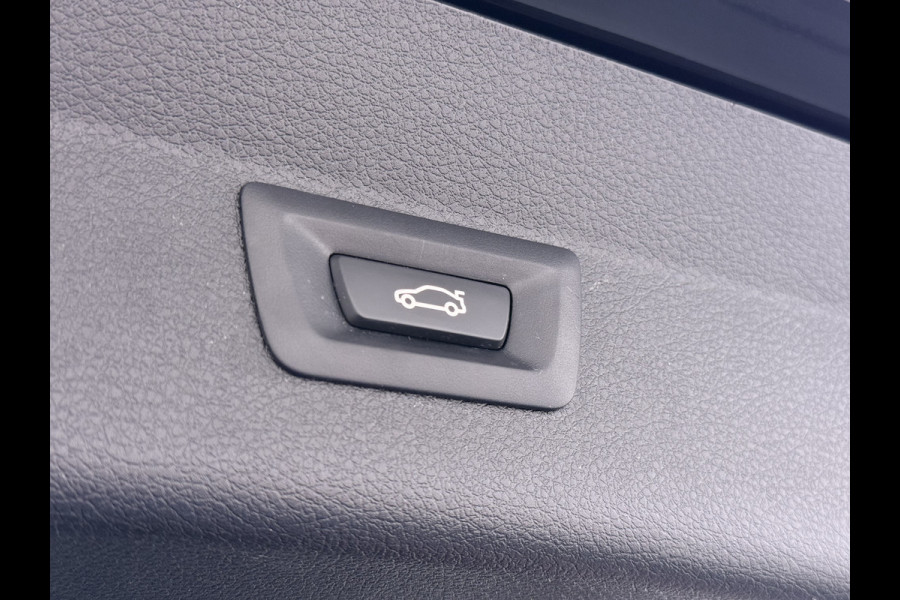 BMW 2 Serie Gran Tourer 216i 7-Persoons Navi-Pro Head-Up Display LED Cruise Control Pdc Ecc Executive Edition Lmv 16"DAB Elek.Achterklep 1e Eigenaar Origineel Nederlandse Auto