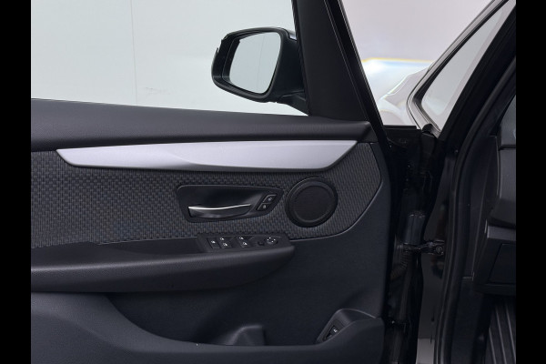 BMW 2 Serie Gran Tourer 216i 7-Persoons Navi-Pro Head-Up Display LED Cruise Control Pdc Ecc Executive Edition Lmv 16"DAB Elek.Achterklep 1e Eigenaar Origineel Nederlandse Auto