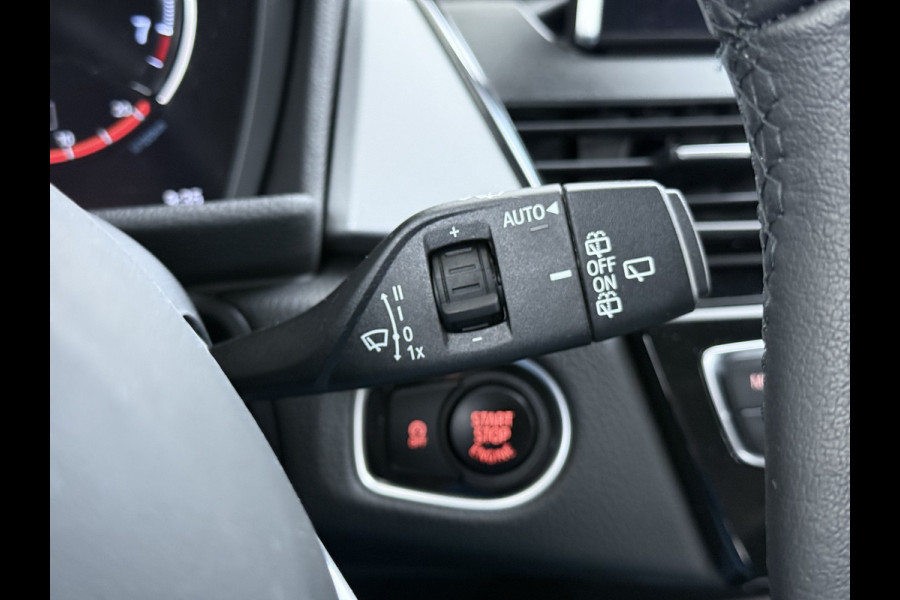 BMW 2 Serie Gran Tourer 216i 7-Persoons Navi-Pro Head-Up Display LED Cruise Control Pdc Ecc Executive Edition Lmv 16"DAB Elek.Achterklep 1e Eigenaar Origineel Nederlandse Auto