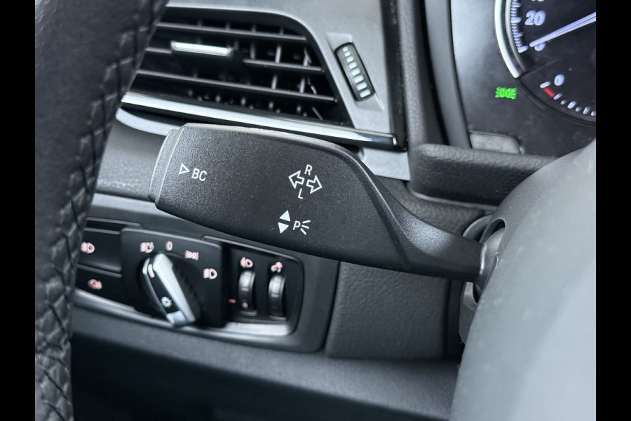 BMW 2 Serie Gran Tourer 216i 7-Persoons Navi-Pro Head-Up Display LED Cruise Control Pdc Ecc Executive Edition Lmv 16"DAB Elek.Achterklep 1e Eigenaar Origineel Nederlandse Auto
