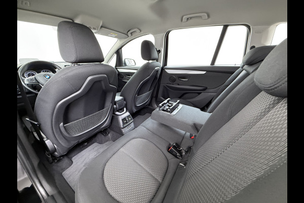 BMW 2 Serie Gran Tourer 216i 7-Persoons Navi-Pro Head-Up Display LED Cruise Control Pdc Ecc Executive Edition Lmv 16"DAB Elek.Achterklep 1e Eigenaar Origineel Nederlandse Auto