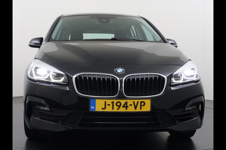 BMW 2 Serie Gran Tourer 216i 7-Persoons Navi-Pro Head-Up Display LED Cruise Control Pdc Ecc Executive Edition Lmv 16"DAB Elek.Achterklep 1e Eigenaar Origineel Nederlandse Auto