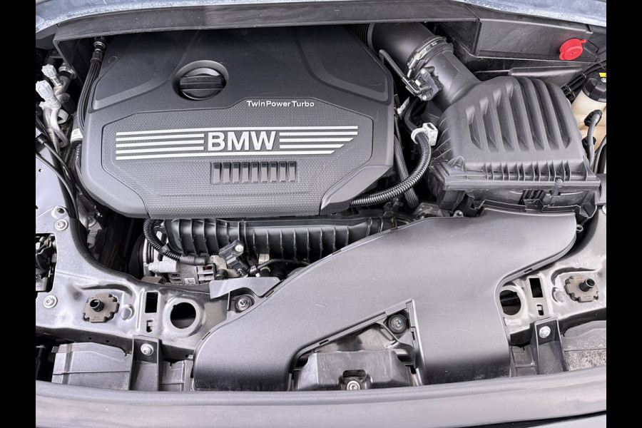 BMW 2 Serie Gran Tourer 216i 7-Persoons Navi-Pro Head-Up Display LED Cruise Control Pdc Ecc Executive Edition Lmv 16"DAB Elek.Achterklep 1e Eigenaar Origineel Nederlandse Auto