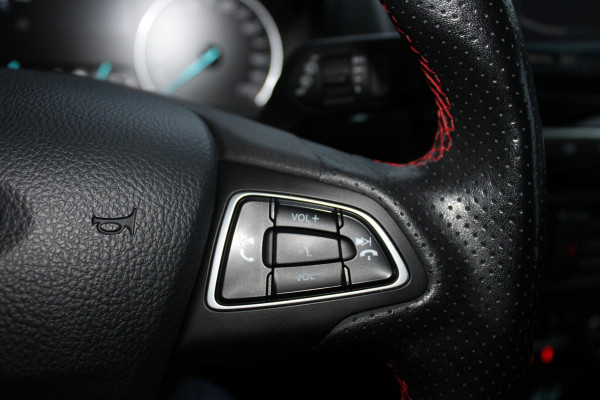Ford EcoSport 1.0 EcoBoost ST-Line | Trekhaak | Camera | Navigatie | BLIS | B&O Sound | Winterpakket | Climate Control | Cruise Control