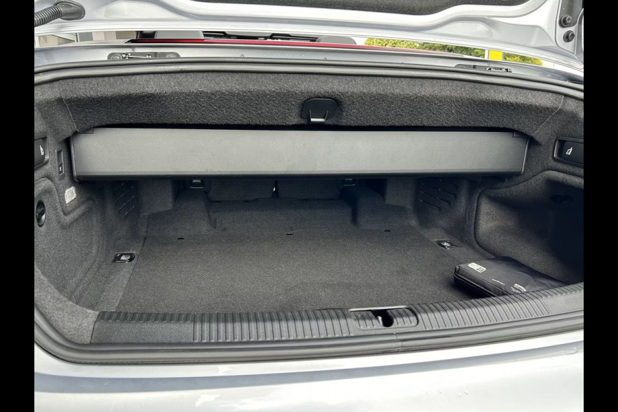 Audi A5 Cabriolet 40 Tfsi S-Tronic (150kW/204pk) ** MATRIX, LEDER, VIRTUAL, NEKVERW, 18-inch LMV, ADAPT. CRUISE ** 1e EIG - € 26.700,= onder NP ** ** INFORMEER OOK NAAR ONZE AANTREKKELIJKE FINANCIAL-LEASE TARIEVEN **