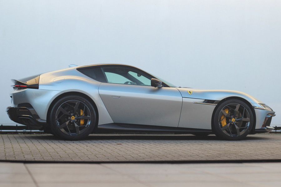 Ferrari 12Cilindri 6.5 V12 | Grigio Alloy | Full Carbon | Lift | 360