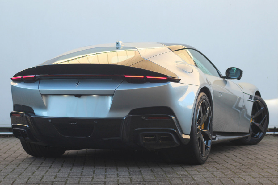 Ferrari 12Cilindri 6.5 V12 | Grigio Alloy | Full Carbon | Lift | 360